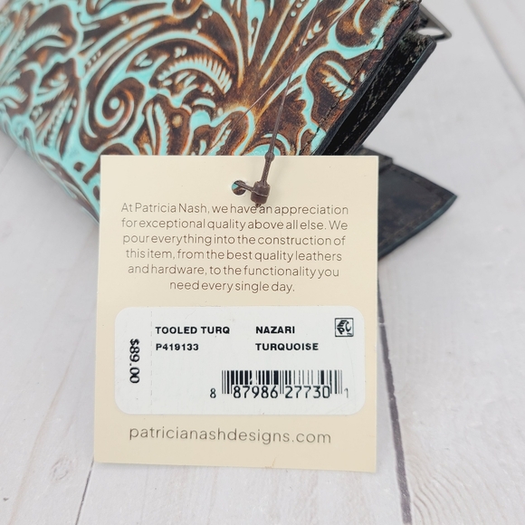 Patricia Nash Nazari Bifold Wallet Turquoise - Picture 8 of 8